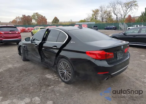 2018 BMW 530E xDrive Iperformance z USA, uszkodzony, nr VIN WBAJB1C52JB085079